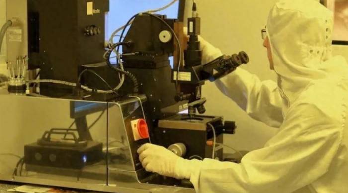 Particle accelerators for chip manufacturing with photolithographic capabilities 