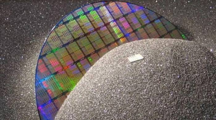 Hua Hai Qingke delivers the first 12-inch equipment