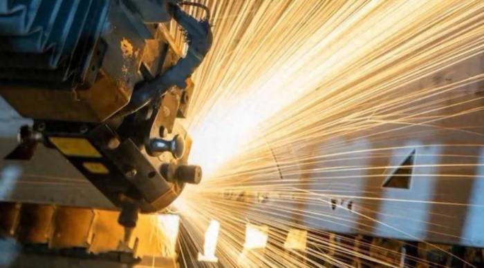 Mitsui Chemicals will mass-produce a new photoresist film to support ASML's next