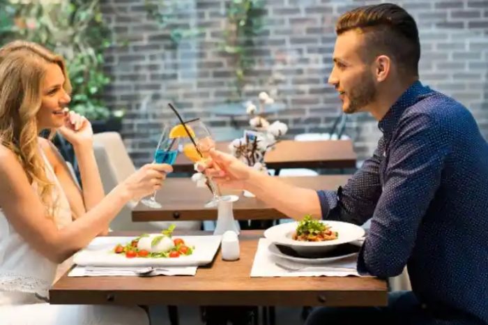 The hotel location shared by my best friend is the same one my husband often stays at