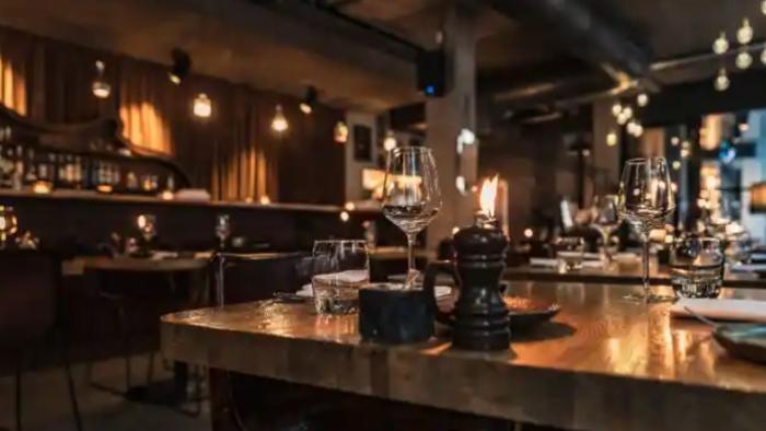 The hotel location shared by my best friend is the same one my husband often stays at-13